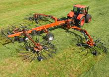 रोटरी रेक Kubota RA4515 