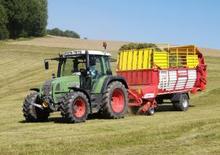 साइलेज ट्रेलर Pöttinger EuroBoss 330 T
