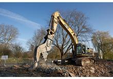 कंक्रीट पल्वराइज़र Caterpillar P225