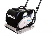 सिंगल डायरेक्शन वाइब्रेटरी प्लेट कॉम्पेक्टर Doosan BX-120WH