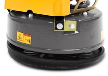 सिंगल डायरेक्शन वाइब्रेटरी प्लेट कॉम्पेक्टर Atlas Copco LX 90