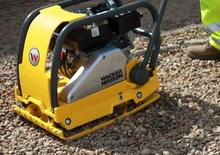 सिंगल डायरेक्शन वाइब्रेटरी प्लेट कॉम्पेक्टर Wacker Neuson WPP 1540 A