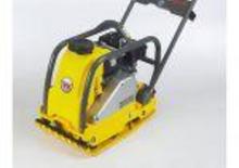 सिंगल डायरेक्शन वाइब्रेटरी प्लेट कॉम्पेक्टर Wacker Neuson WPP 1550 W