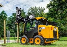 स्किड स्टीयर लोडर JCB 205