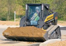 स्किड स्टीयर लोडर New Holland C185