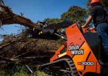 स्किड स्टीयर लोडर Ditch Witch SK3000