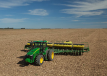 सोइंग मशीन John Deere 2134