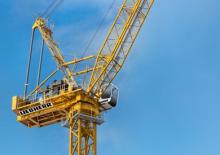 टावर क्रेन - लफिंग बूम - टॉप-स्लीविंग Liebherr 357 HC-L 18/32 Litronic