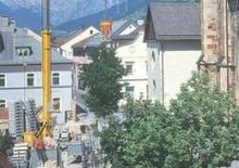टावर क्रेन - ट्रॉली बूम - बॉटम-स्लीविंग Liebherr 32 TT - 2,5-FU