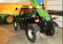 टेलीहैंडलर DEUTZ-FAHR Agrovector 30.7