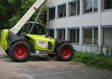 टेलीहैंडलर Claas Scorpion 9040