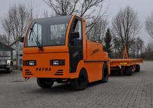 टो ट्रैक्टर PEFRA 750 L