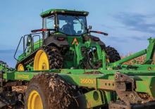 ट्रैक ट्रैक्टर John Deere 8RT 340