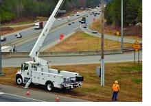 ट्रक माउंटेड टेलीस्कोपिक बूम लिफ्ट Altec ALB42M