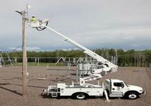 ट्रक माउंटेड टेलीस्कोपिक बूम लिफ्ट Altec ALB50P