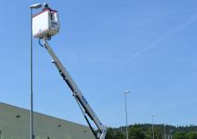 ट्रक माउंटेड टेलीस्कोपिक बूम लिफ्ट CTE B-LIFT 17 A+H