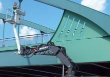 ट्रक माउंटेड टेलीस्कोपिक बूम लिफ्ट Decker DTP 800 B