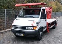 ट्रक माउंटेड टेलीस्कोपिक बूम लिफ्ट TEUPEN Euro C 16 T