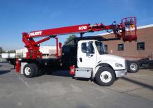 ट्रक माउंटेड टेलीस्कोपिक बूम लिफ्ट Elliott Equipment H70R HiReach
