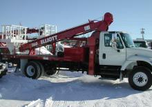 ट्रक माउंटेड टेलीस्कोपिक बूम लिफ्ट Elliott Equipment I60F HiReach
