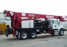 ट्रक माउंटेड टेलीस्कोपिक बूम लिफ्ट Elliott Equipment L115 HiReach