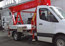 ट्रक माउंटेड टेलीस्कोपिक बूम लिफ्ट Palfinger P 220 BK