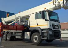 ट्रक माउंटेड टेलीस्कोपिक बूम लिफ्ट Palfinger P 570