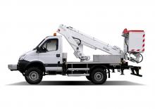 ट्रक माउंटेड टेलीस्कोपिक बूम लिफ्ट Bumar PTM-18E