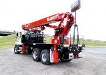 ट्रक माउंटेड टेलीस्कोपिक बूम लिफ्ट Elliott Equipment S70R SkyWalk
