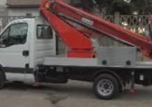 ट्रक माउंटेड टेलीस्कोपिक बूम लिफ्ट Colombo Giuseppe TLC 14