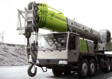 ट्रक-माउंटेड टेलीस्कोपिक क्रेन Zoomlion ZTC600R532