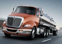 ट्रक ट्रैक्टर - ट्रैक्टर यूनिट International PROSTAR 113 Day Cab Navistar N13 4x2