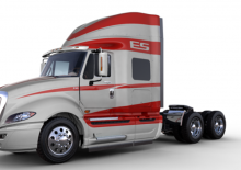 ट्रक ट्रैक्टर - ट्रैक्टर यूनिट International Prostar ES 122 56
