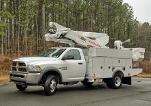 ट्रेलर माउंटेड आर्टिकुलेटिंग बूम लिफ्ट Altec AT37M/P