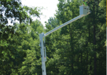 ट्रेलर माउंटेड आर्टिकुलेटिंग बूम लिफ्ट Altec LR758