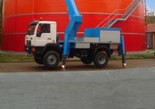 ट्रेलर माउंटेड आर्टिकुलेटिंग बूम लिफ्ट Esda TG 1700