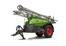 ट्रेल्ड फील्ड स्प्रेयर Fendt Rogator 355