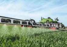 ट्रेल्ड फील्ड स्प्रेयर Fendt Rogator 366