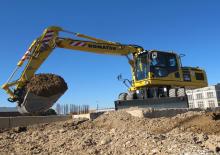 व्हील एक्सकेवेटर Komatsu PW180-10 