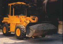 व्हील लोडर John Deere Construction 244 E