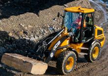 व्हील लोडर JCB 409