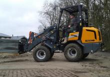 व्हील लोडर Giant G2500HD