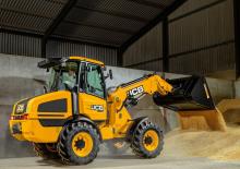 व्हील लोडर JCB TM220 Agri