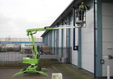 व्हील्ड आर्टिकुलेटिंग बूम लिफ्ट Niftylift SD120T