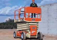 व्हील्ड सिज़र लिफ्ट JLG 4069LE