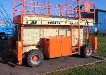 व्हील्ड सिज़र लिफ्ट JLG 500 RTS