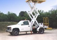 व्हील्ड सिज़र लिफ्ट Lift-A-Loft TMP-25 