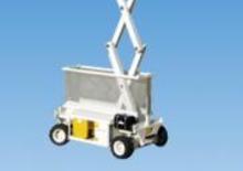 व्हील्ड सिज़र लिफ्ट Holland-Lift Y 83 DL 16 4WD N
