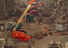 व्हील्ड टेलीस्कोपिक बूम लिफ्ट JLG 660 SJ