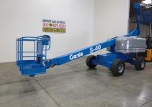 व्हील्ड टेलीस्कोपिक बूम लिफ्ट Genie S-40